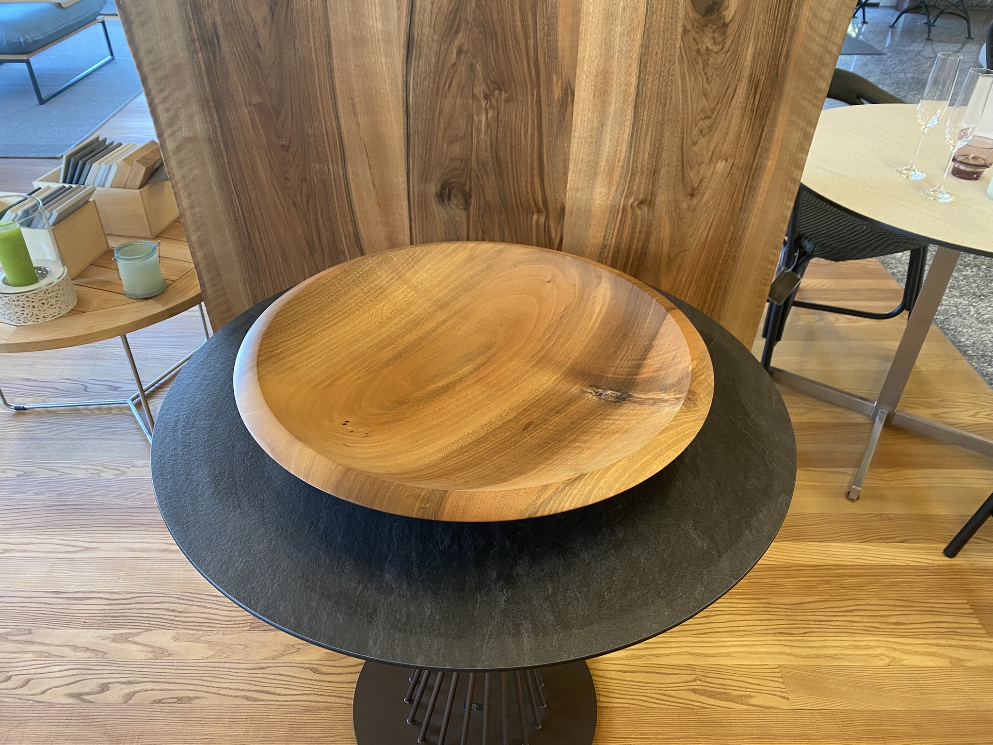 Holzschale - Schweizer Nussbaum