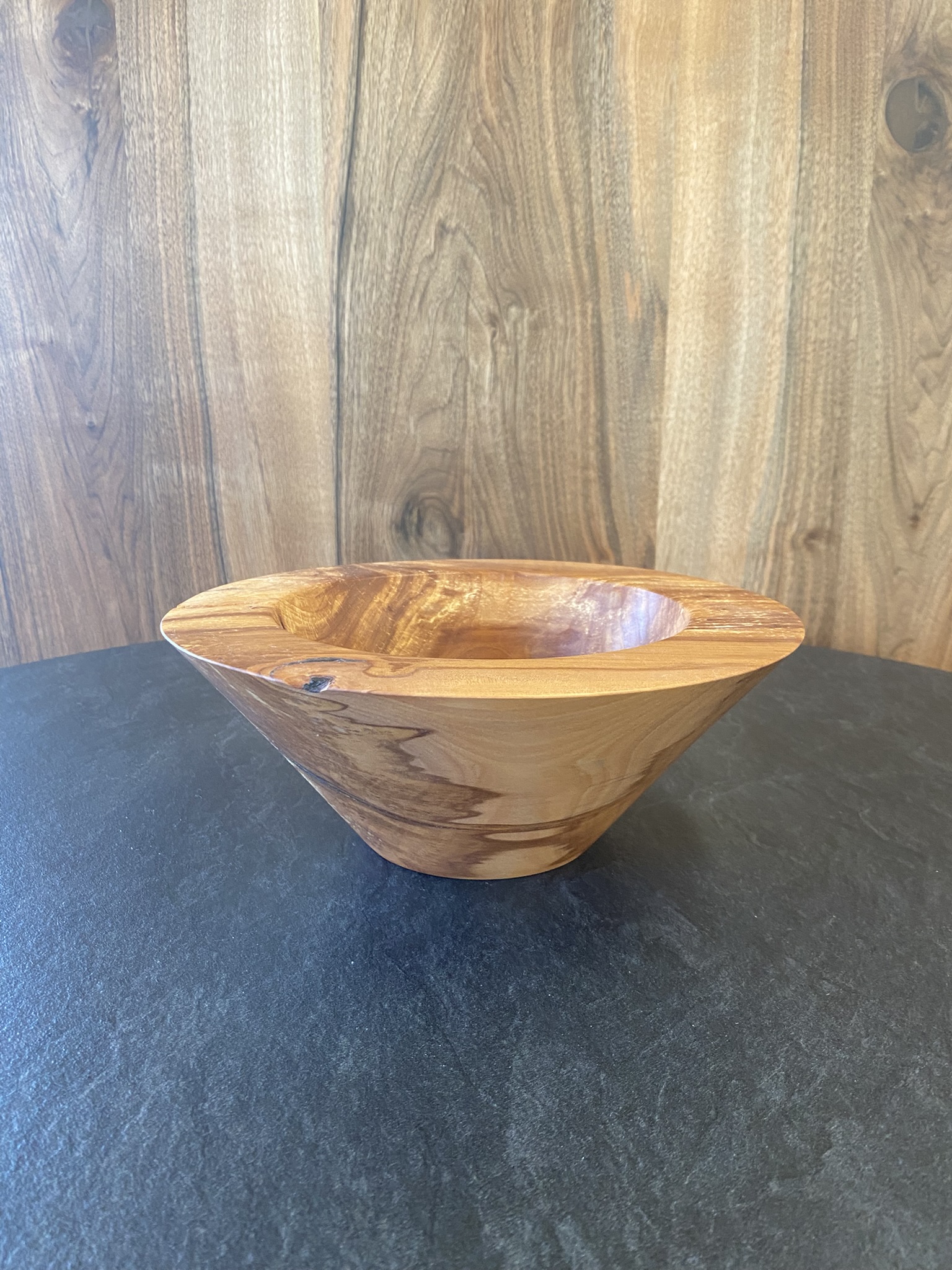 Holzschale - Gestocktes Schweizer Apfelholz